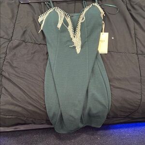 Green Sleeveless Plunge Neck Bodycon Mini Dress